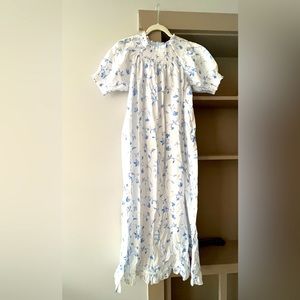 The Caroline Nap Dress - Blue Botanical
Size Small
NWOT